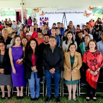 Conmemora Ayuntamiento de San Andrés Cholula el 25N con ponencia “Mujeres acompañando mujeres”