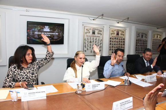 Aprueban en el Congreso exhorto para que “Festival de la Luz y la Vida” sea declarado como Patrimonio Intangible del Estado