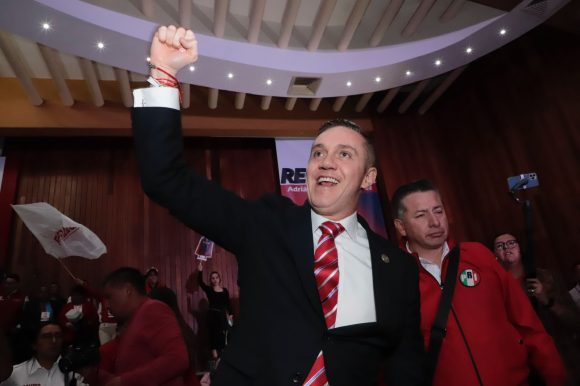 F_BtRR4aoAAZzaC Adrián Rubalcava renuncia al PRI tras la designación de Taboada como precandidato del Frente Amplio