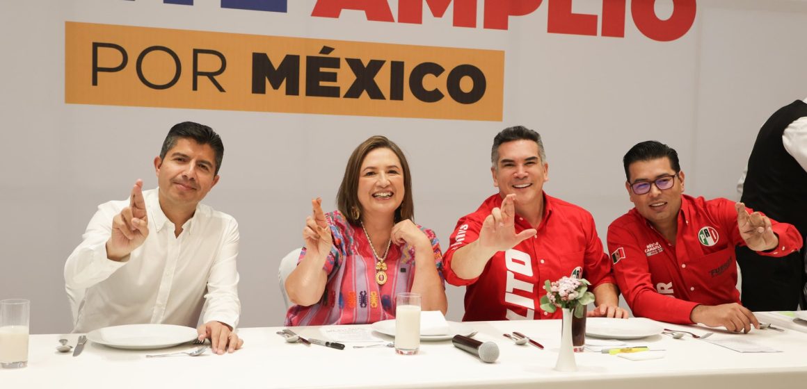 Respalda el PRI en Puebla a Xóchitl Gálvez; virtual candidata agradece que la arropen