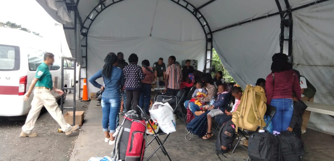 En Veracruz, Guardia Nacional e INM auxilian 554 personas migrantes originarias de África, América y el Caribe