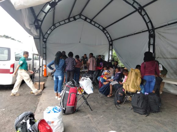 En Veracruz, Guardia Nacional e INM auxilian 554 personas migrantes originarias de África, América y el Caribe