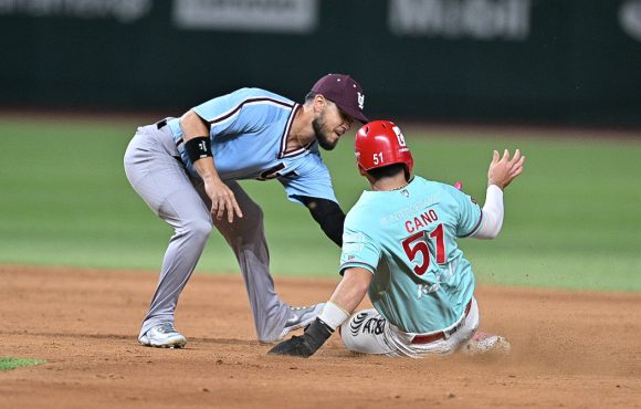 Los Pericos de Puebla listos para medirse a los Diablos en la Serie del Príncipe