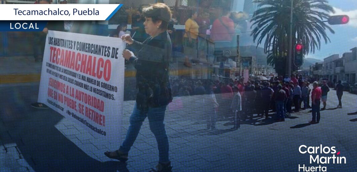 Marchan contra inseguridad y asesinatos en Tecamachalco