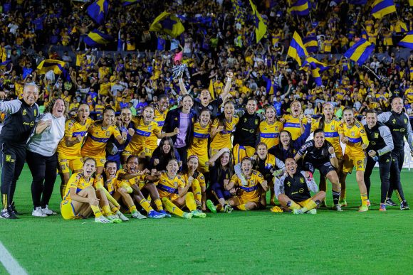 Las Tigres se llevan el Clásico Regio y van a la Final del Apertura 2023