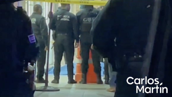 Ejecutan al “Profe”, antiguo contador de Los Zetas frente al restaurante El Regio