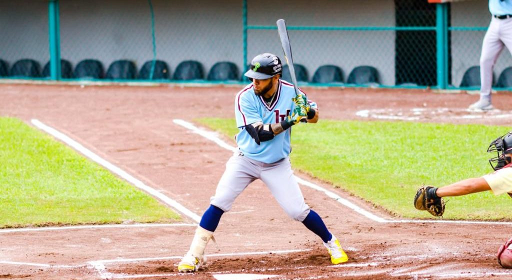 Los Pericos de Puebla apalearon a los Chileros de Xalapa para empatar la serie