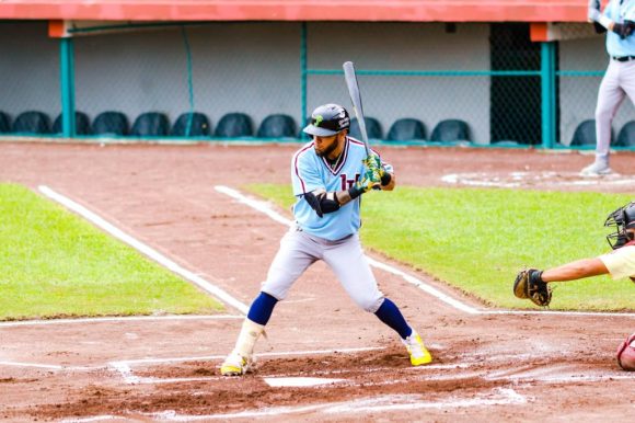 Los Pericos de Puebla apalearon a los Chileros de Xalapa para empatar la serie