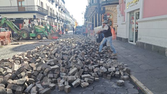 Clausura el INAH obras del Ayuntamiento de Puebla en el Centro Histórico