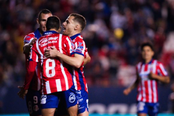 El San Luis madrugó al León y se quedó con el boleto a la liguilla