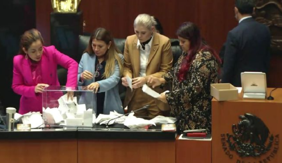 Senado rechaza la terna de AMLO para ministra de la SCJN