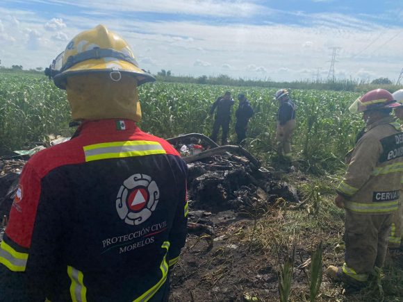 407410265_754175910077598_7202662106846874067_n Se desploma helicóptero de CFE en Morelos; hay tres muertos
