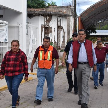 Con recorrido de supervisión tras sismo, Sergio Salomón confirma saldo blanco en el estado