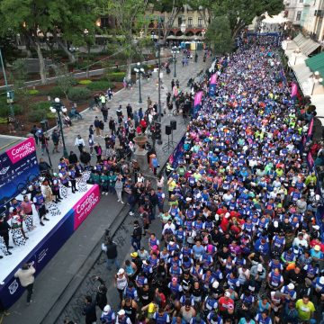Casi 3 mil personas corrieron el Medio Maratón de Puebla capital