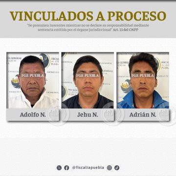 Vinculados a proceso quienes presuntamente incitaron a agredir a policías en el Palacio Municipal de Puebla