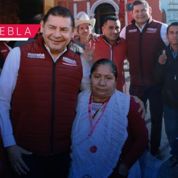 Transformación con unidad de la mano con la megacoalición: Armenta