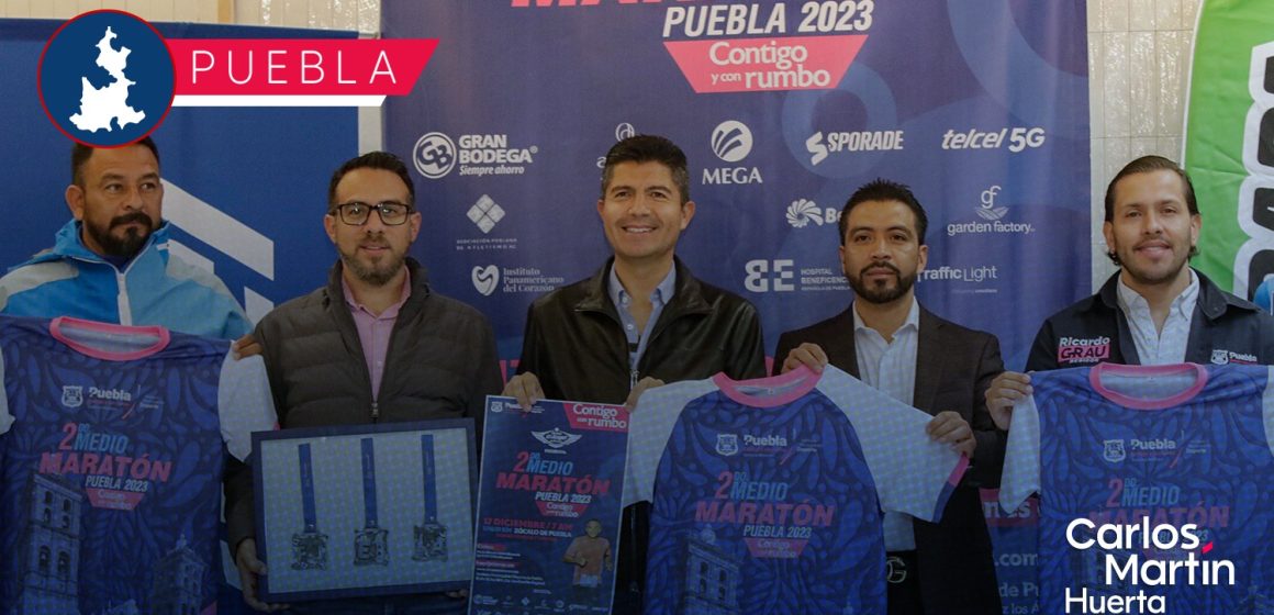 Presentan medalla y playera del Medio Maratón Puebla 2023