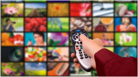 En México, 75% de las personas consumen contenidos audiovisuales en TV abierta y 54% en plataformas