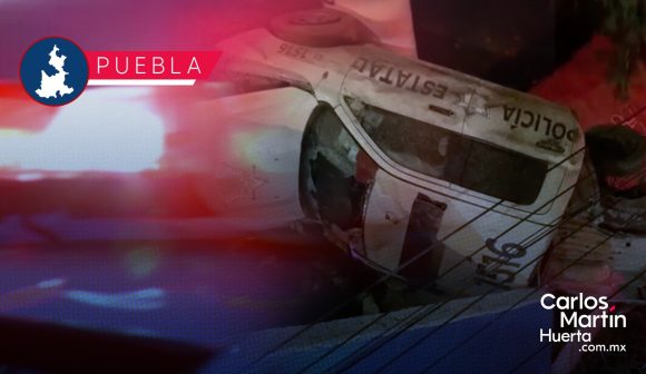 Patrulla de la Policía Estatal volcó sobre Periférico Ecológico