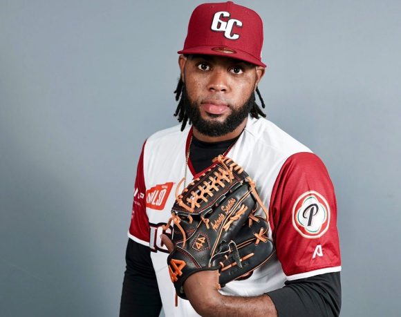 El lanzador Antonio Santos reforzará a los Pericos de Puebla en la Temporada 2024