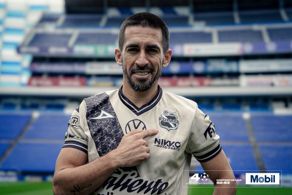 Fernando Navarro se convierte en el primer refuerzo del Puebla rumbo al Clausura 2024