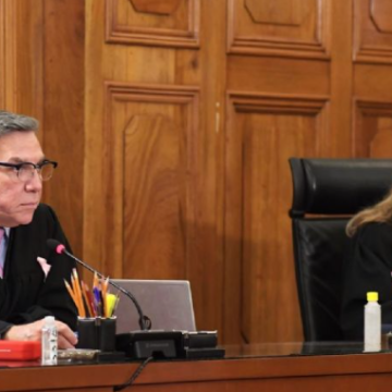 Ordena ministro Laynez suspender extinción de 13 fideicomisos del Pode Judicial