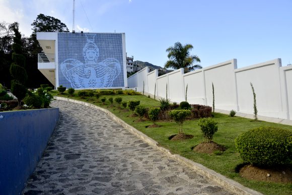 B Teziutlán La Rectora Lilia Cedillo inauguró obras y diversos espacios educativos en el Complejo Regional Nororiental