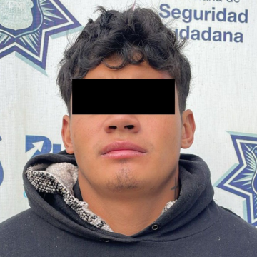 Un hombre es detenido cuando robaba una escuela en la  colonia Revolución Mexicana