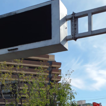 Habilita Ayuntamiento de Puebla pantallas informativas en bulevares