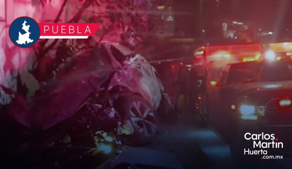 Portada Fuerte choque deja a dos mujeres prensadas en Periférico Ecológico CMH Fuerte choque deja a dos mujeres prensadas en Periférico Ecológico