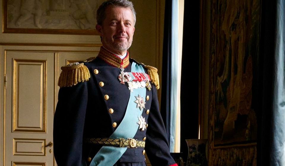 (VIDEO) Federico X es rey de Dinamarca tras abdicación de Margarita II