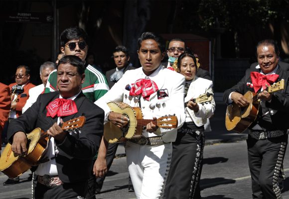 Mariachis en Puebla alistan serenatas por el Día del Amor y la Amistad; prevén aumento del 30% en contrataciones