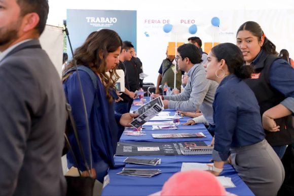 Realizan la primera Feria del Empleo en San Andrés Cholula