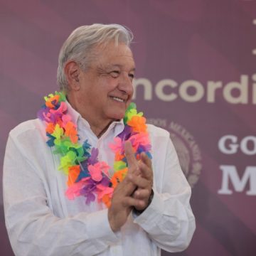 AMLO califica de “vergonzosa” la filtración del número de teléfono de su hijo José Ramón