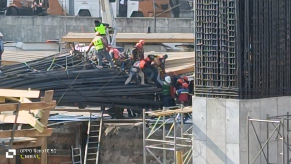 Cae estructura en obra del Cetram Santa Martha Acatitla; reportan lesionados