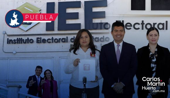 Eduardo Rivera registra plataforma electoral ante el IEE