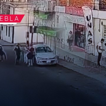En menos de 2 minutos, delincuentes realizan tres asaltos en Puebla