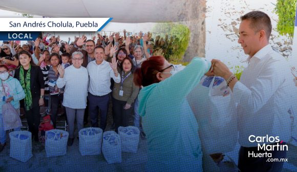 Entregan apoyos alimentarios en San Andrés Cholula