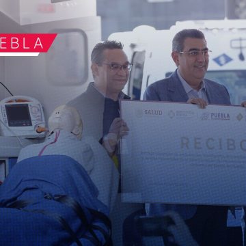 Gobierno de Puebla recibe insumos médicos por más de 92 mdp