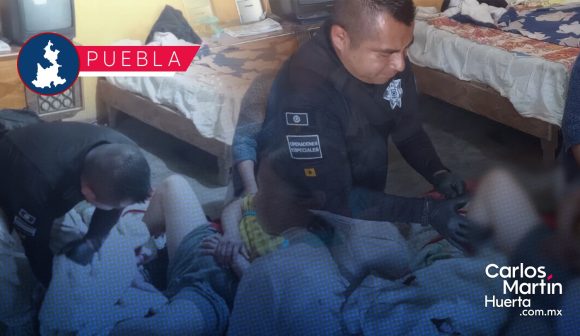 Policías municipales de Puebla ayudan a nacer a un niño en Canoa