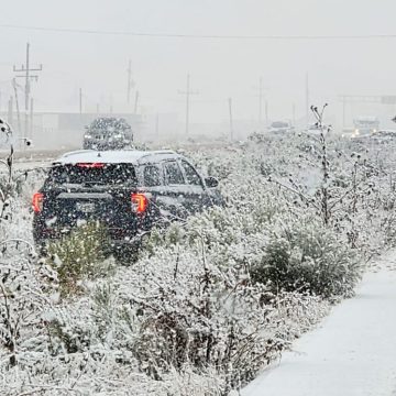 Por nieve cierran tramos carreteros en Sonora