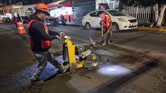 Obras viales nocturnas 3 CMIC propone obras viales nocturnas para rehabilitación, mantenimiento y bacheo