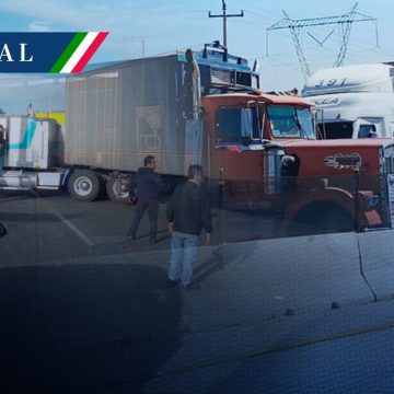 Transportistas cierran autopista Puebla-Orizaba y federal a Xalapa