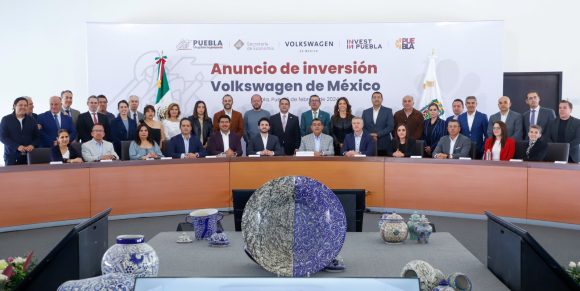 WhatsApp_Image_2024-02-16_at_4.16.25_PM Anuncian gobierno de Puebla y Volkswagen de México inversión por cerca de 1,000 mdd en electromovilidad