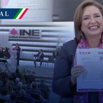 Xóchitl Gálvez registra su candidatura a la presidencia ante el INE