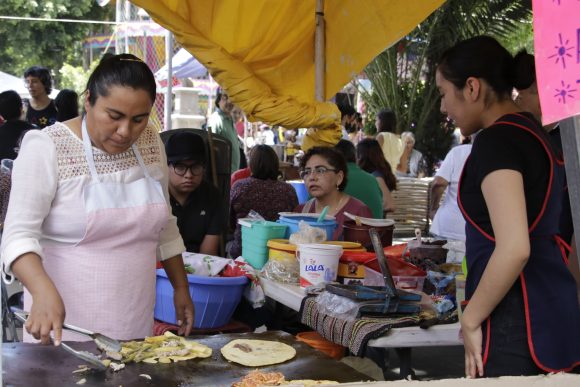 Por inicio de cuaresma, Ayuntamiento de Puebla autoriza venta de artículos de temporada en ocho puntos