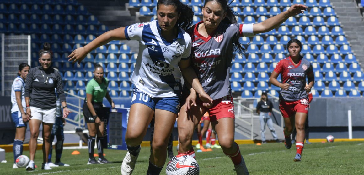 Puebla femenil venció 1-0 al Necaxa en el Cuauhtémoc