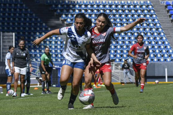 Puebla femenil venció 1-0 al Necaxa en el Cuauhtémoc