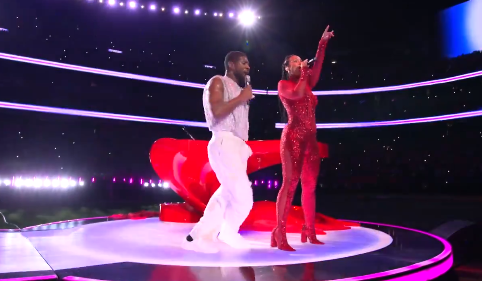 Usher brilla en el medio tiempo del Super Bowl; con Alicia Keys, H.E.R, Liljon y Ludacris
