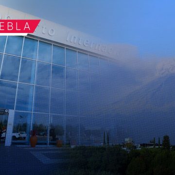 Aeropuerto de Puebla suspende operaciones por caída de ceniza del Popocatépetl